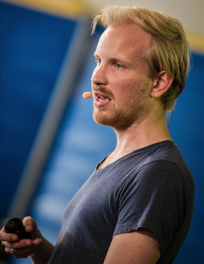 Der niederländische Historiker Rutgar Bregman (33, wohnt in Paris) beim Festival de Beschaving in Utrecht 2015 © commons/wikimedia.org/Victor van Werkhooven