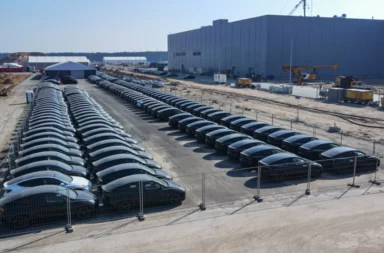 Tesla: Gigafactory in Grünheide eröffnet