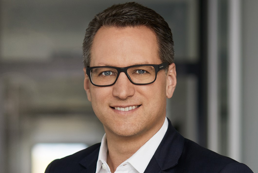 Dr. Sebastian Grabmaier, Vorstand der JDC Group AG