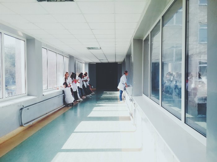 Krankenhausreform 2023 - Lauterbach plant jede zweite Klinik zu schließen