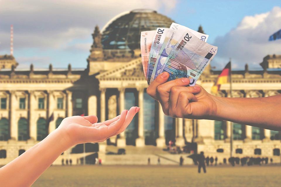 Deutsche Steuergelder ins Ausland - Wohin fließen die Gelder?