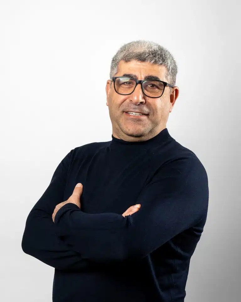 Zeki Akbayir