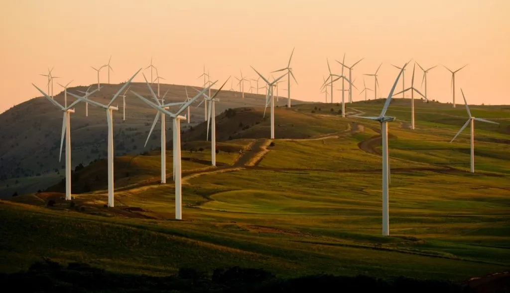 Windkraftanlagen Brandbrief: Stromkunden werden verarscht und abgezockt